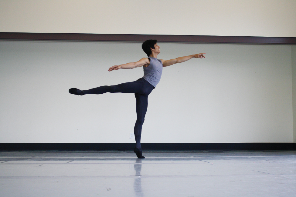 This photograph shows a dancer striking a pose.